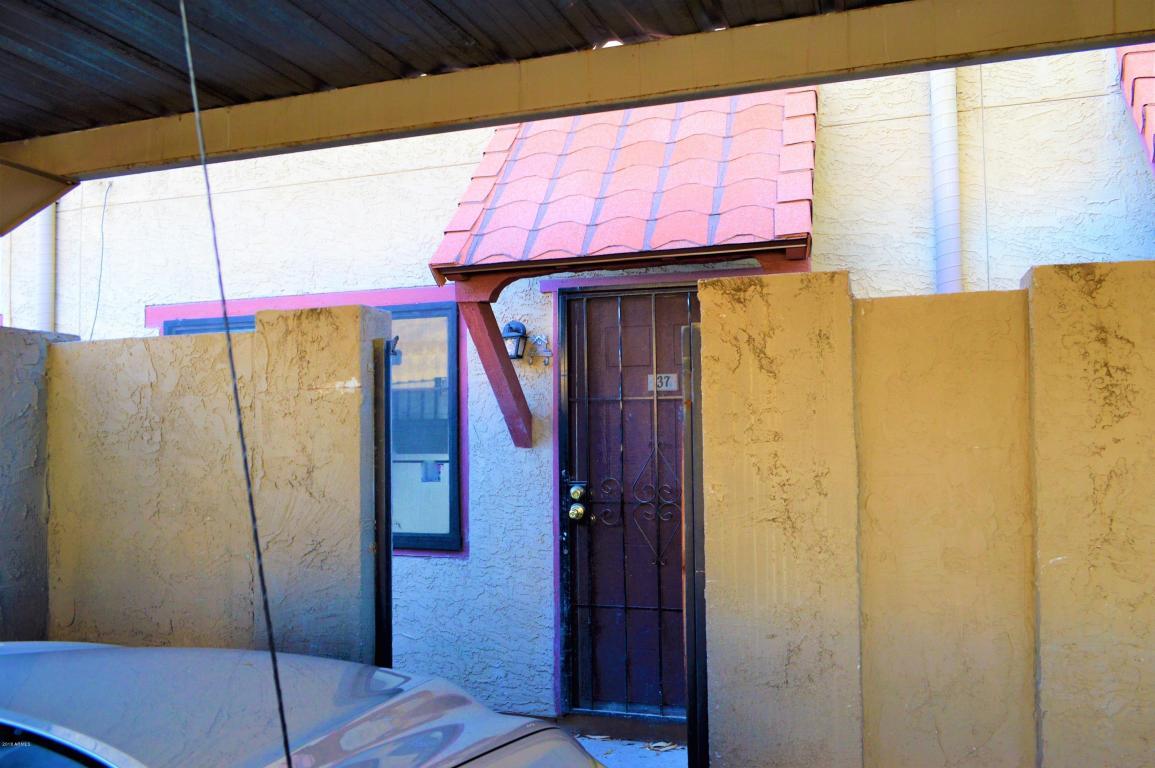 2724 Mclellan Boulevard - Photo 1