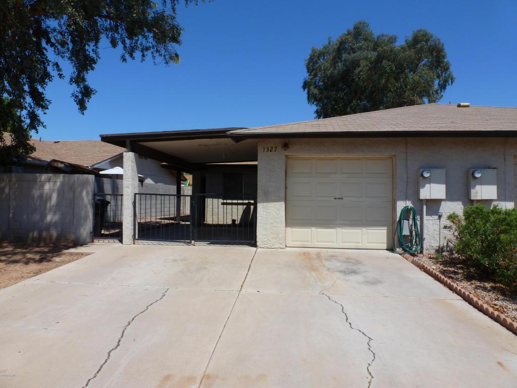 1327 Allen - Photo 1