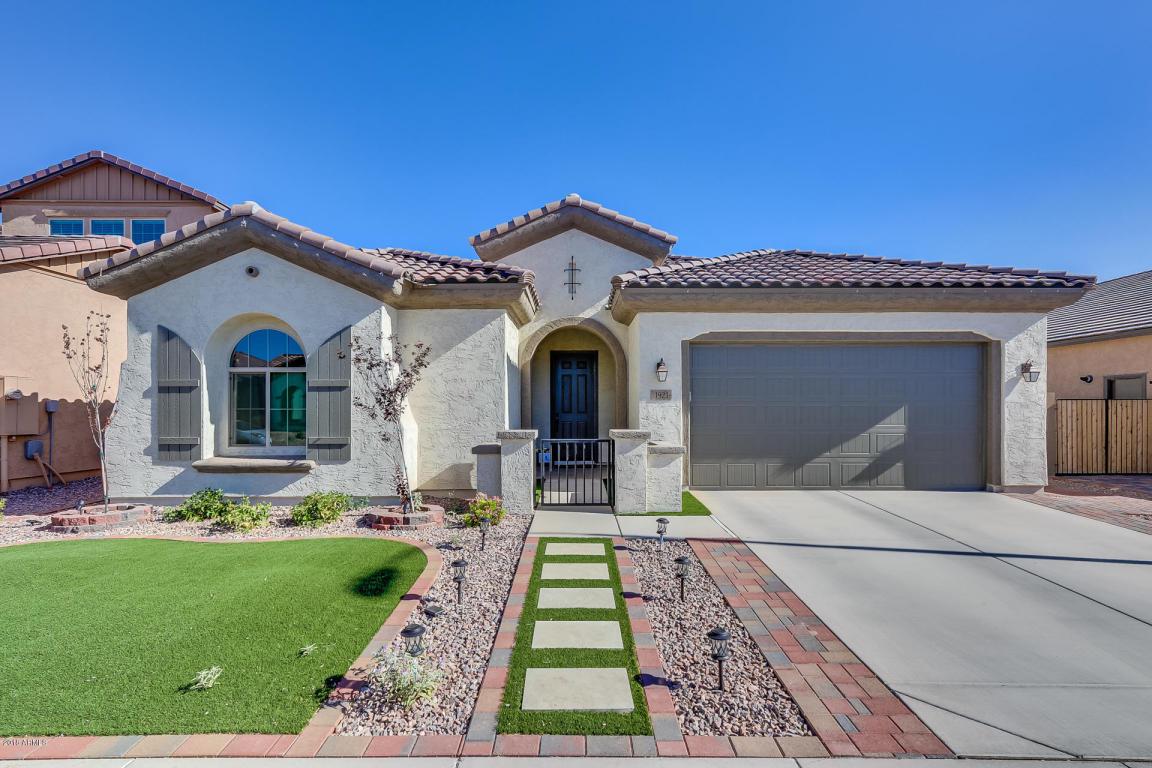 1921 Horseshoe Drive - Photo 1