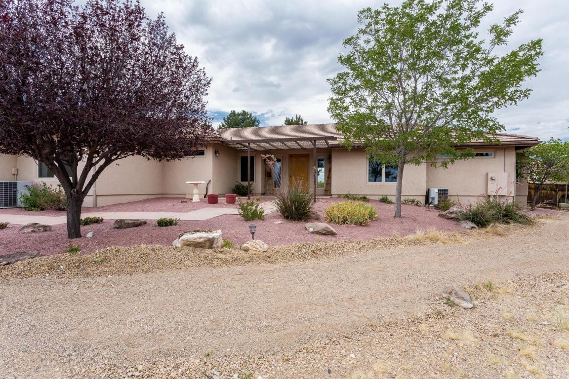 1329 Reata Trail - Photo 1