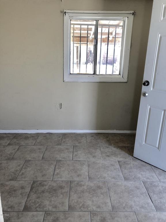 1010 26th Street - Photo 1