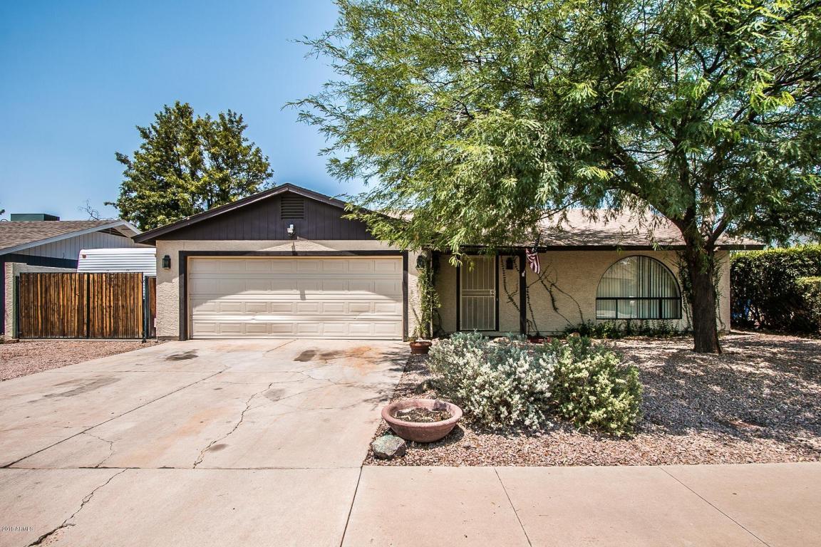 3122 Diamond Avenue - Photo 1