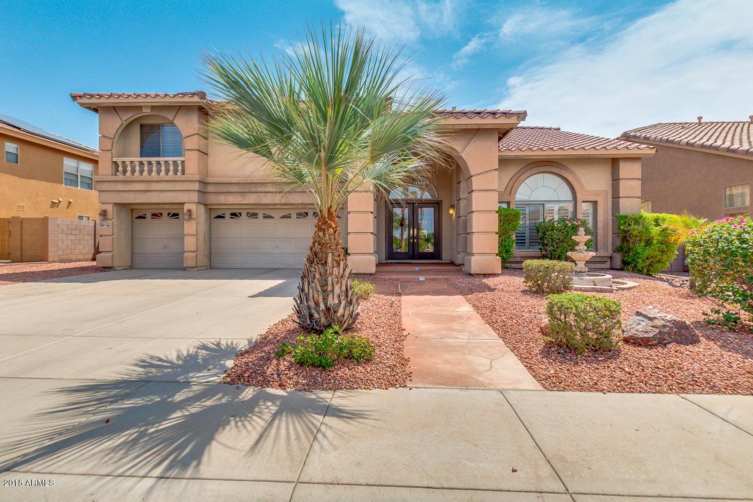 5905 133RD Avenue - Photo 1