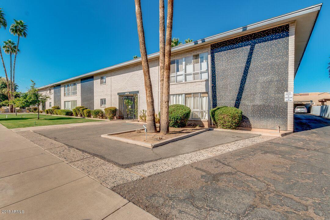 312 Maryland Avenue - Photo 1