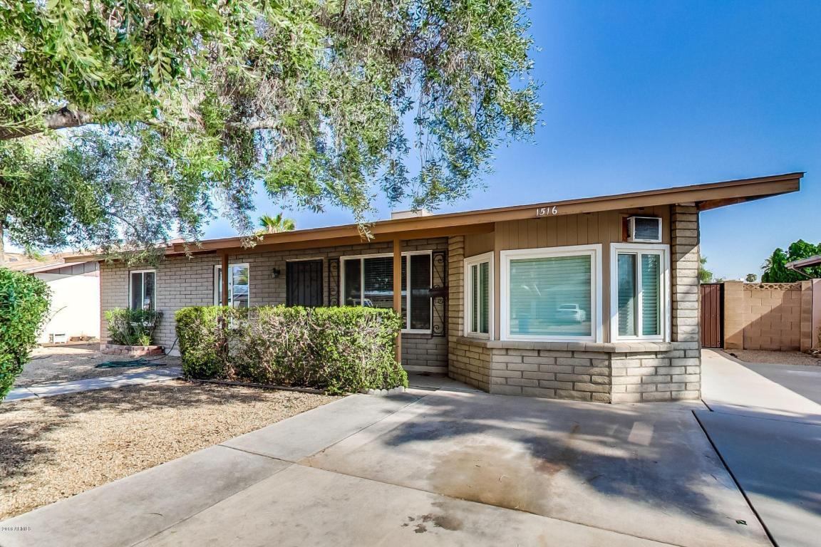 1516 Palmcroft Drive - Photo 1