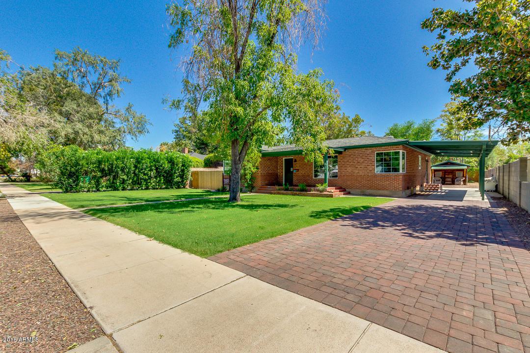 635 Grand - Photo 1