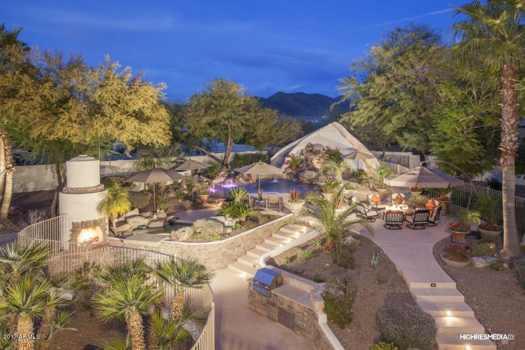 10656 Sunnyside Drive - Photo 1