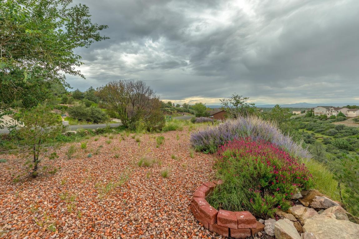4725 Cody Drive - Photo 1