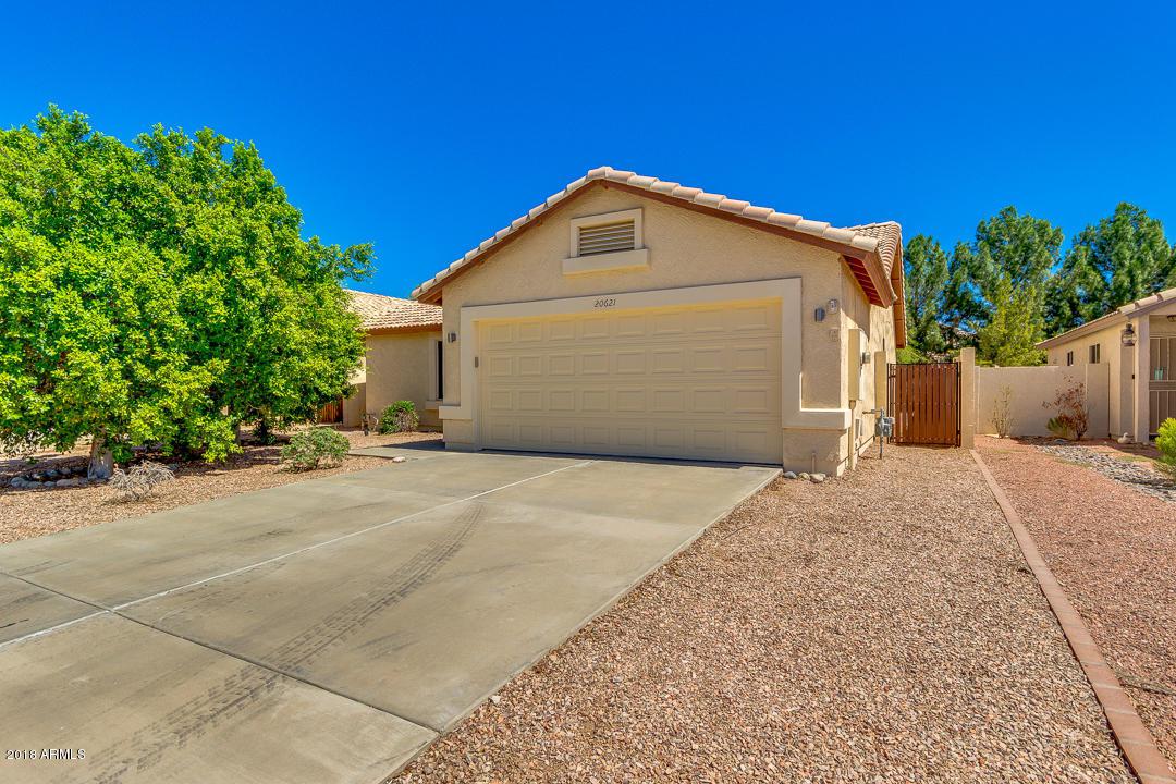 20621 102ND Lane - Photo 1