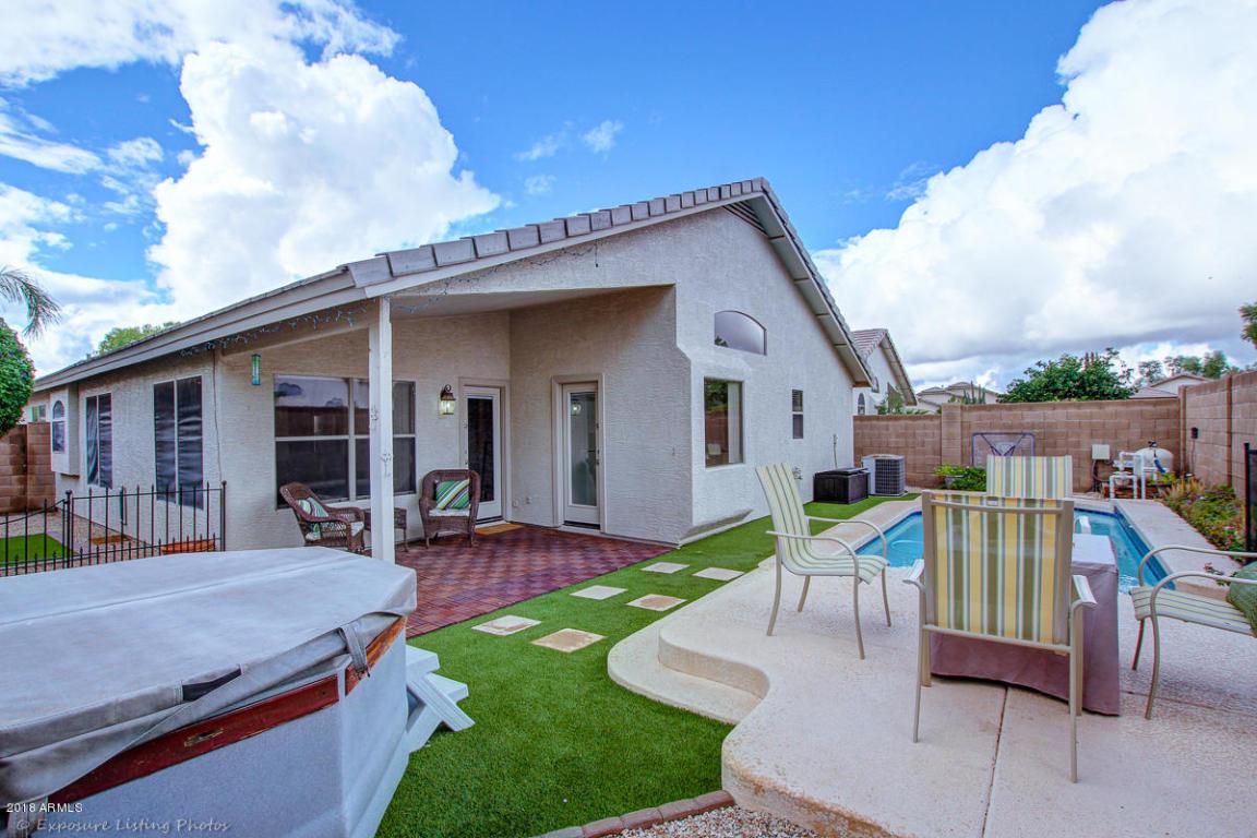 8210 Plata Avenue - Photo 1