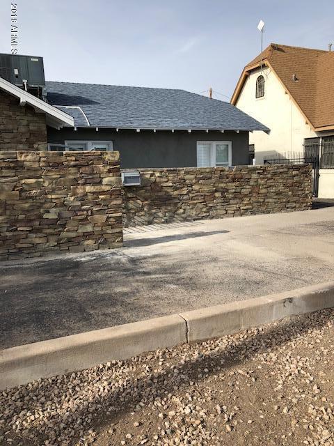 1626 7th Street - Photo 1