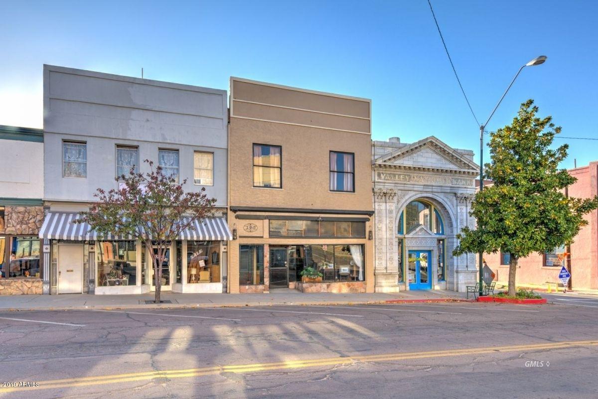 290 Broad Street - Photo 1