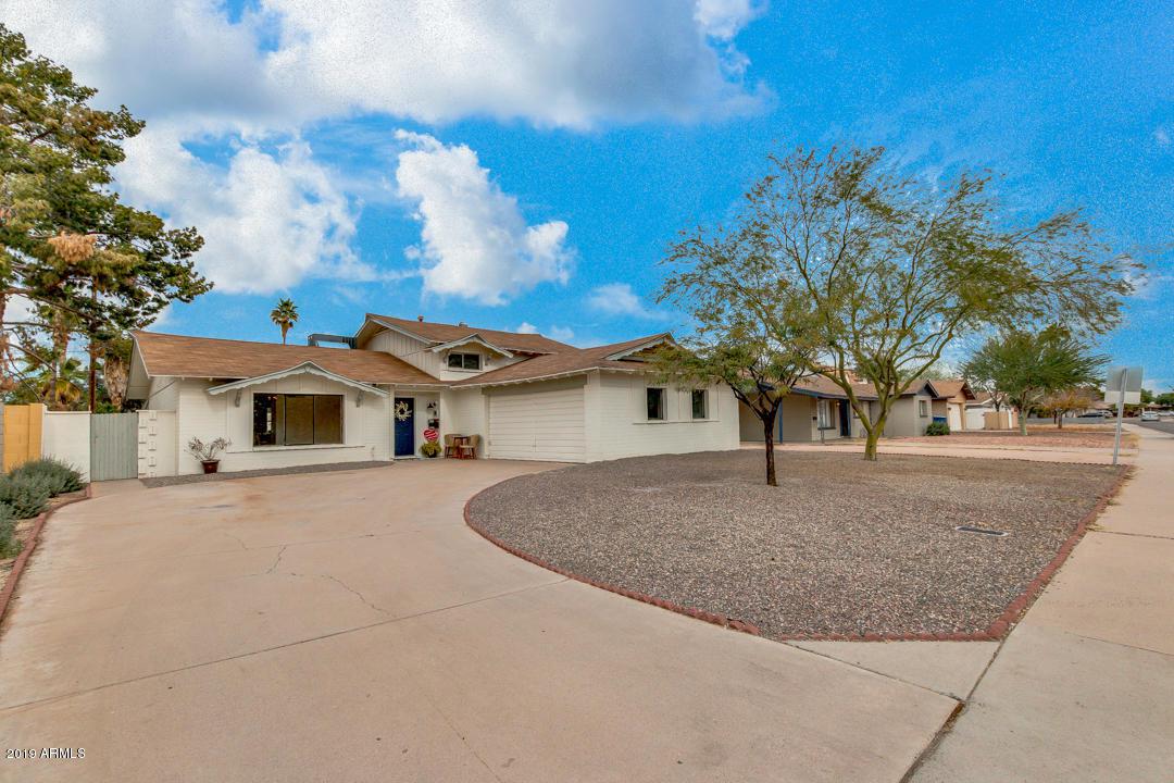 218 Hermosa Drive - Photo 1