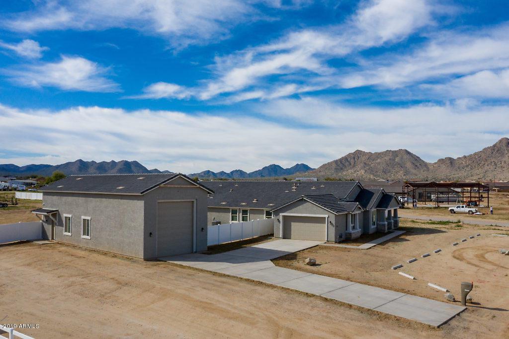 3283 Roberts Road - Photo 1