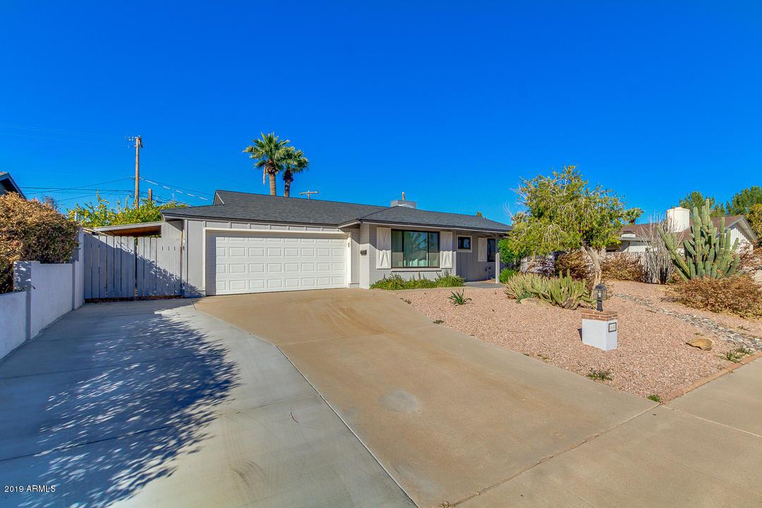 1608 Sunset Drive - Photo 1
