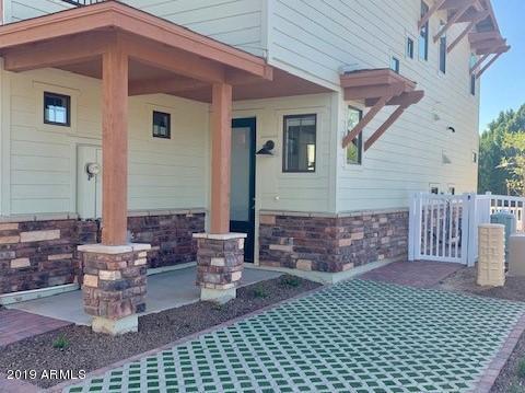 901 Wilson Street - Photo 1