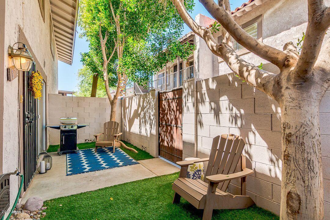 8552 Roosevelt Street - Photo 1