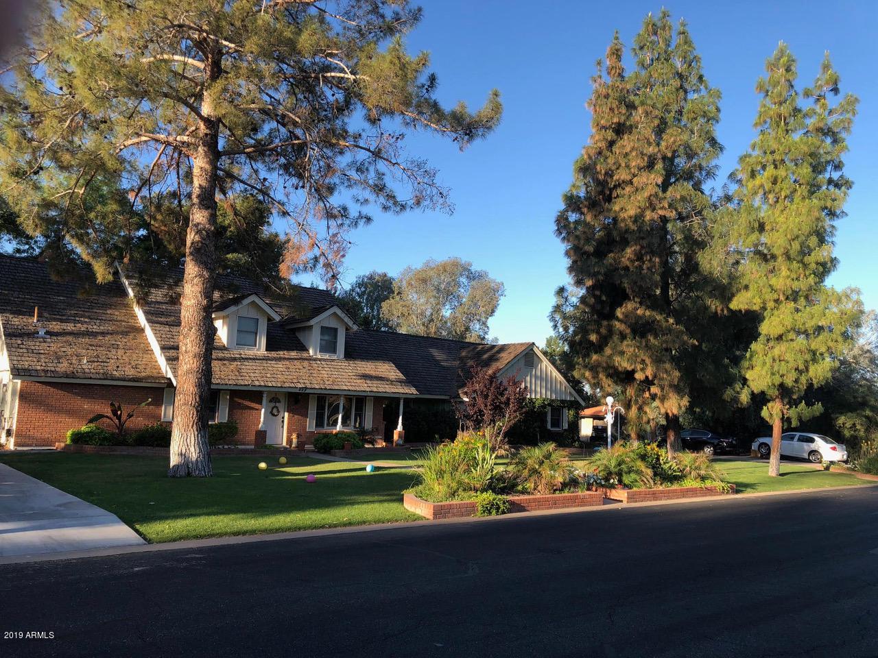 625 Leah Lane - Photo 1