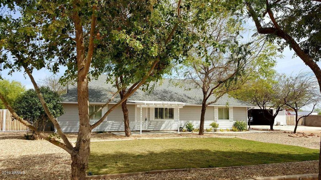 22213 90TH Avenue - Photo 1