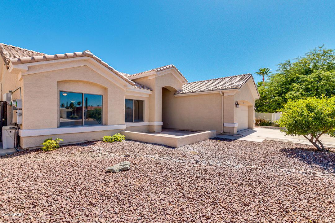 6121 Hermosa Vista Drive - Photo 1
