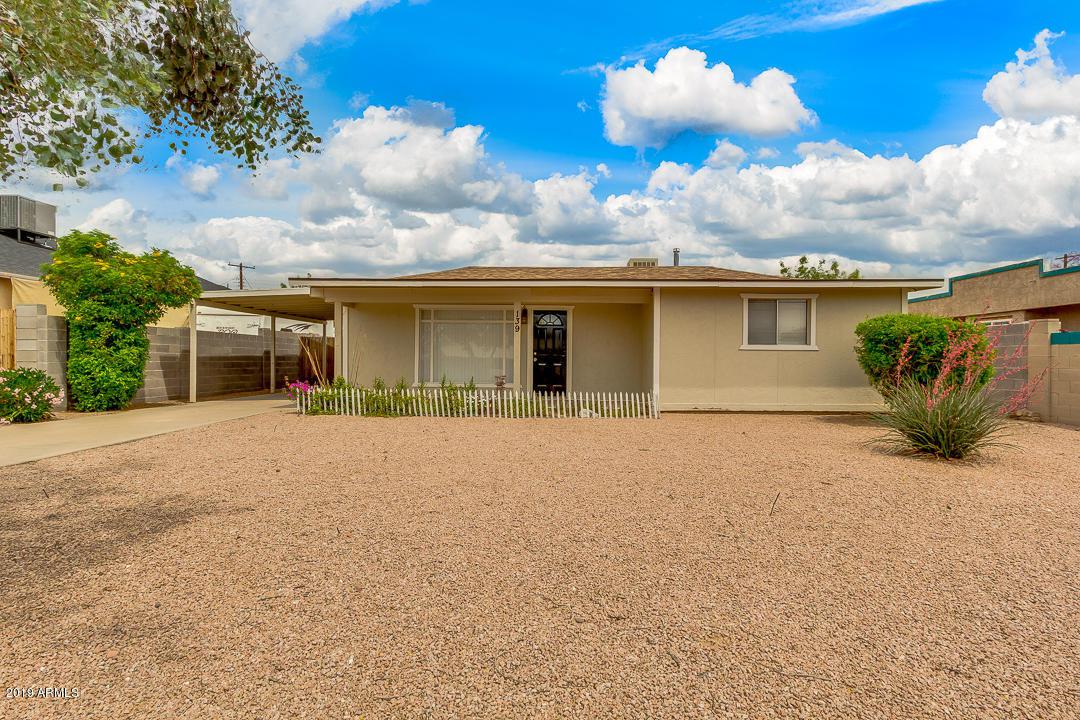 139 82ND Way - Photo 1