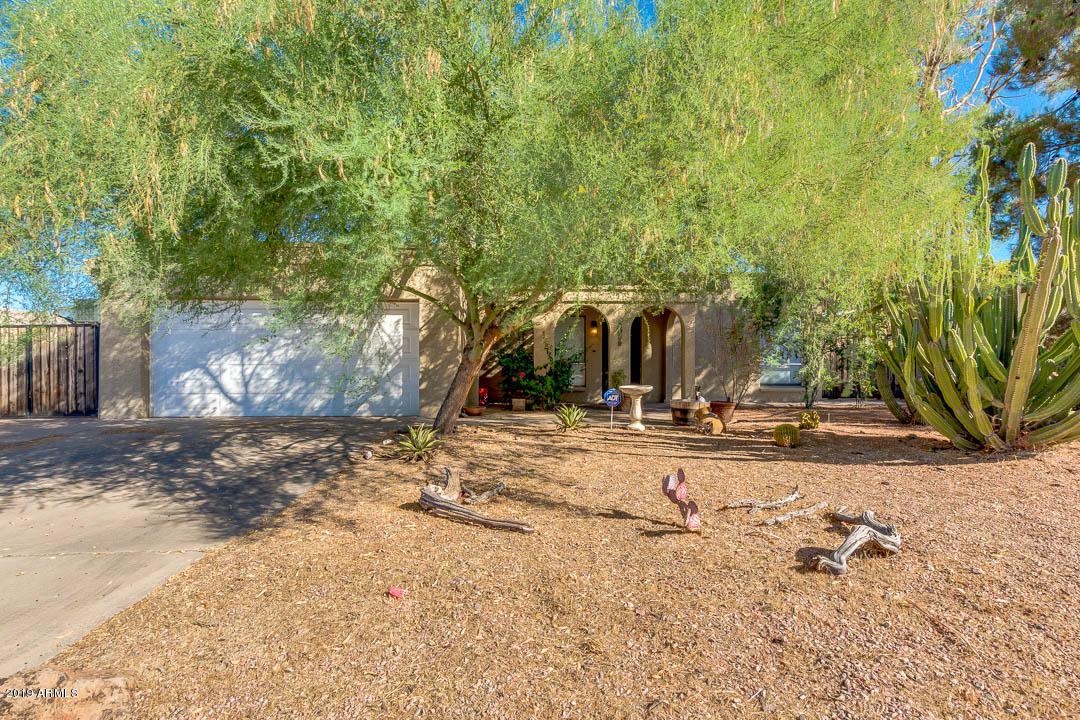 2039 Janice Way - Photo 1