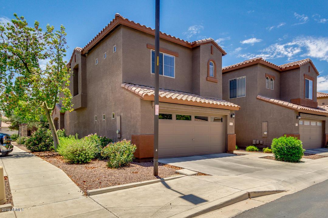 2600 Springfield Place - Photo 1