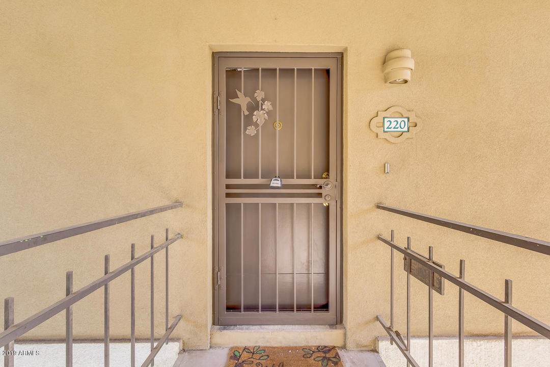 2233 Highland Avenue - Photo 1