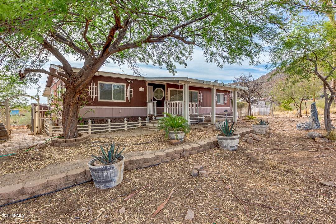 5380 Ironwood Drive - Photo 1