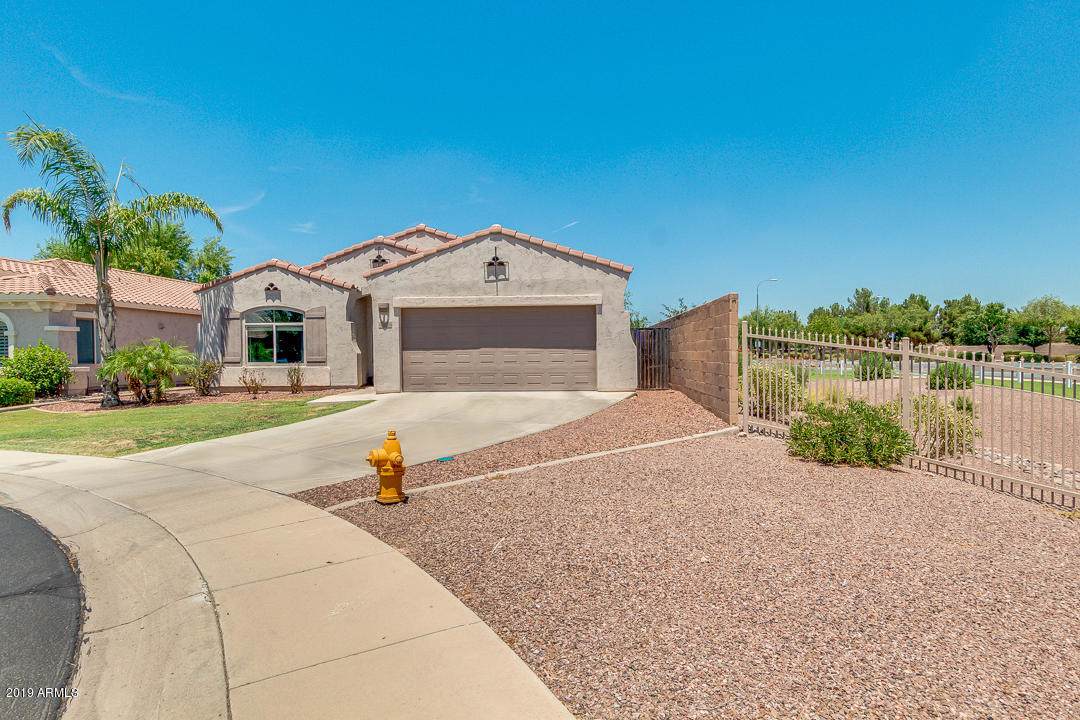 996 La Costa Place - Photo 1