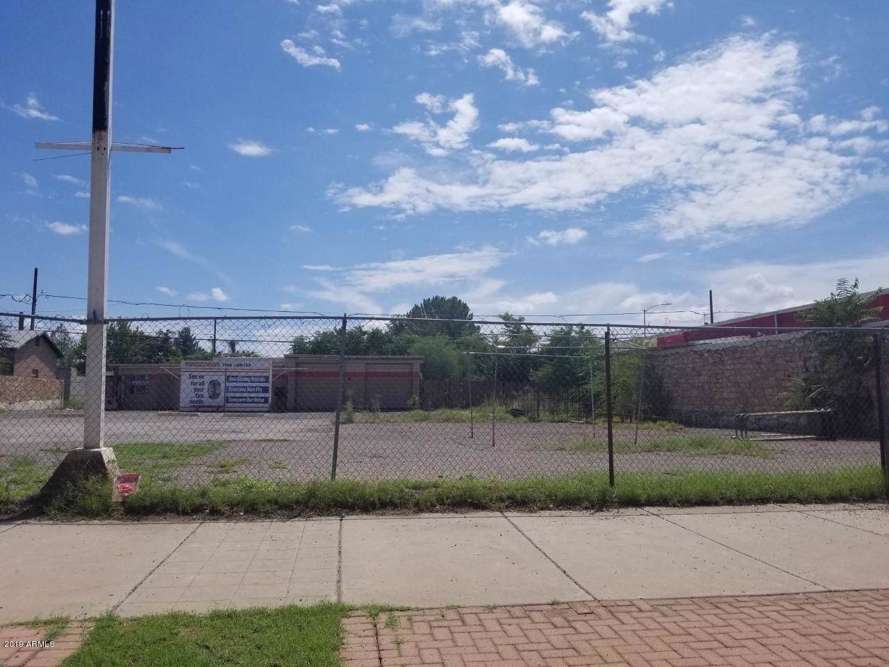 721 G Avenue - Photo 1