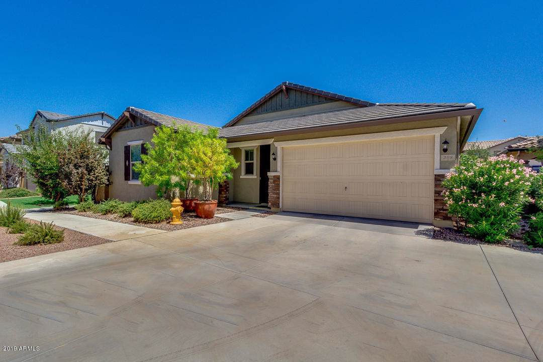 208 Bluejay Drive - Photo 1