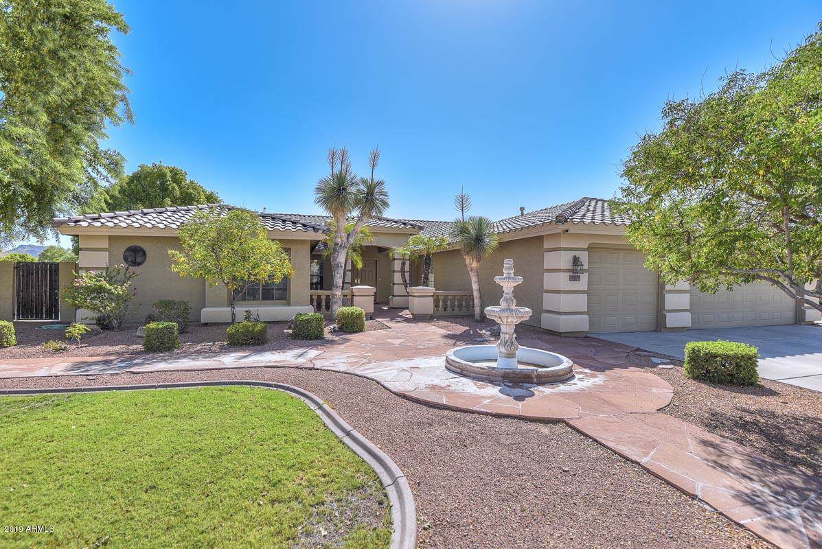 23673 81ST Drive - Photo 1