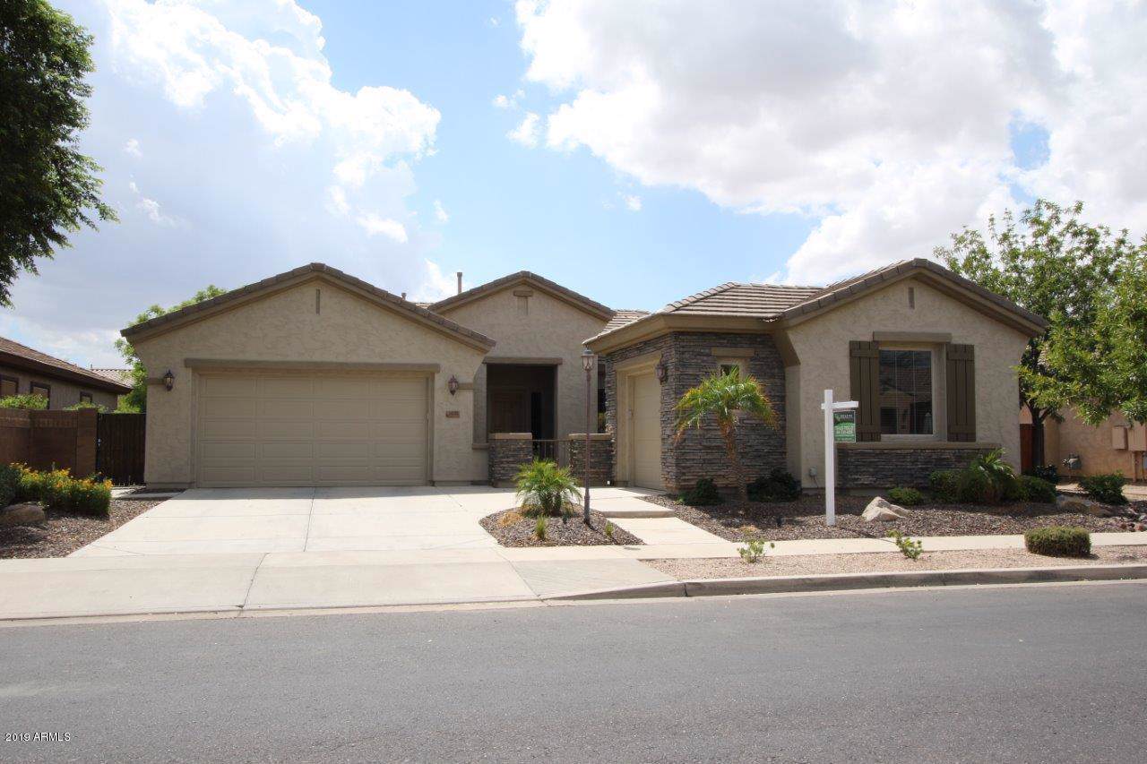 2085 Crescent Place - Photo 1