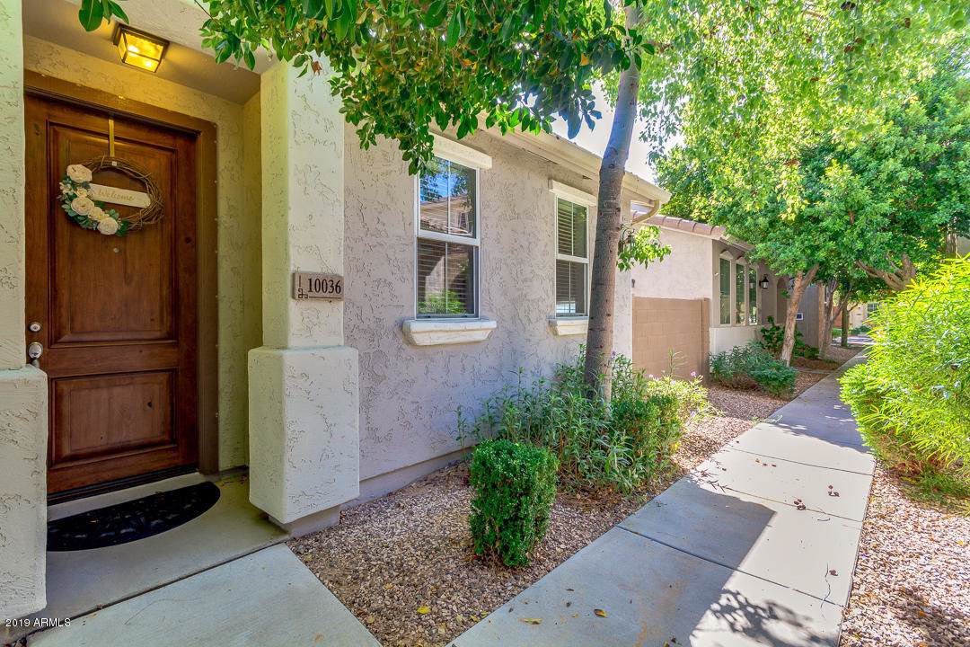 10036 Isleta Avenue - Photo 1