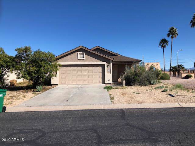 612 9TH Avenue - Photo 1