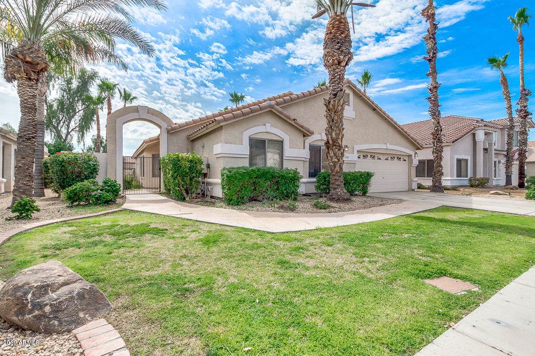 7423 Trails Drive - Photo 1