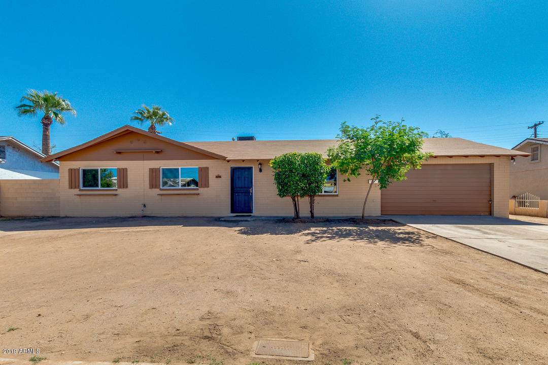3043 53RD Parkway - Photo 1