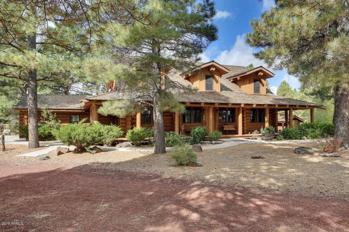 2518 Pine Aire Drive - Photo 1