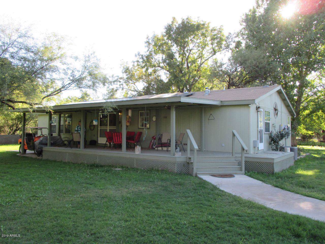 127 Cottonwood Lane - Photo 1