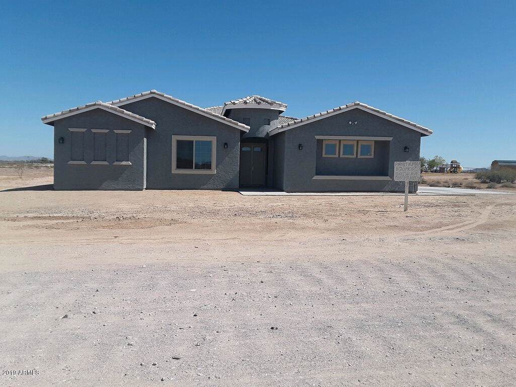 5413 361st Avenue - Photo 1