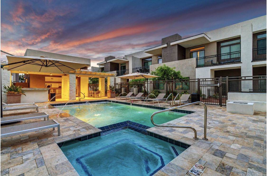 2015 50th Street - Photo 1