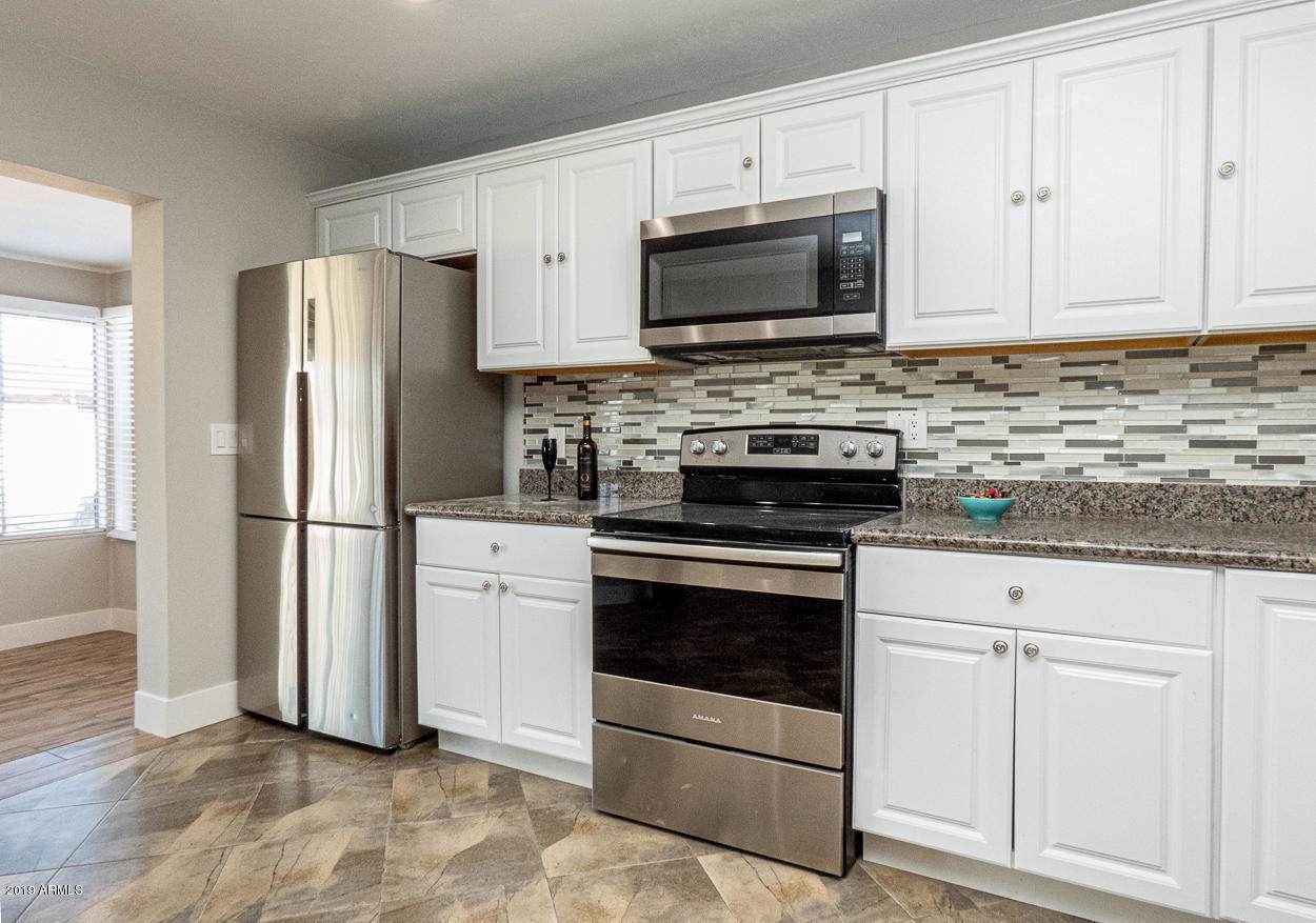 2218 Arbor Circle - Photo 1