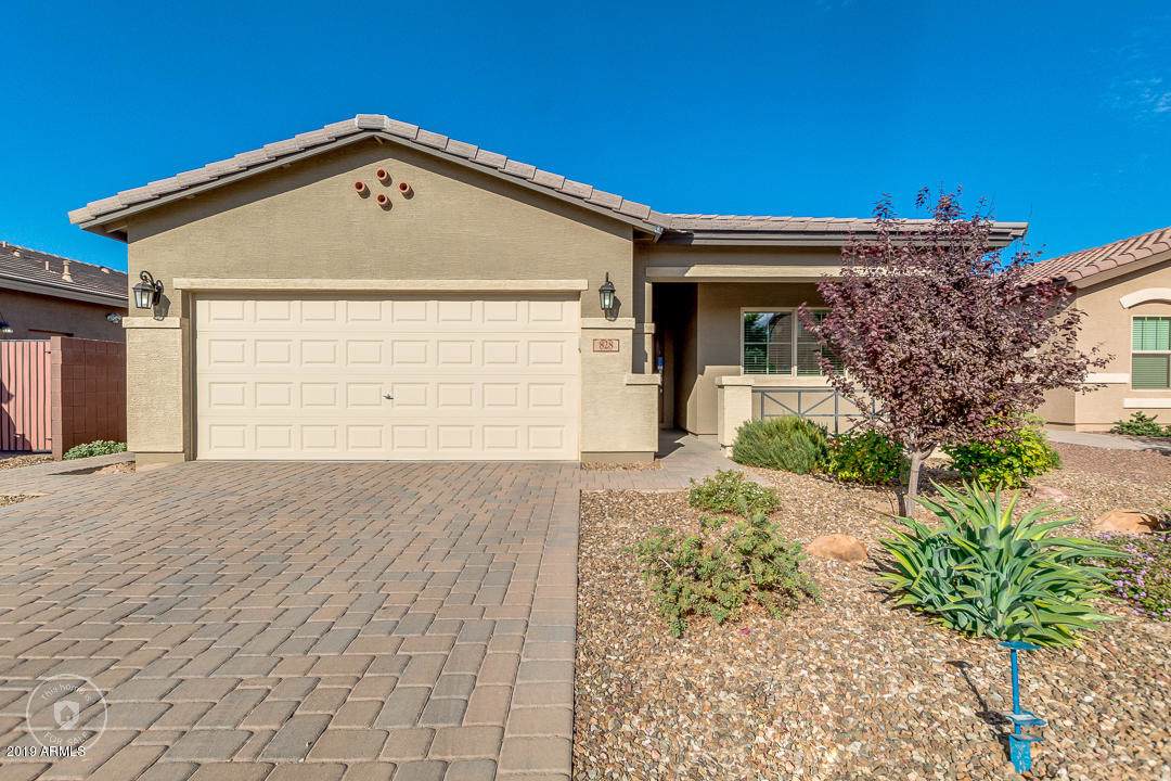 828 Witt Avenue - Photo 1