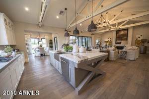10179 Camelot Court - Photo 1
