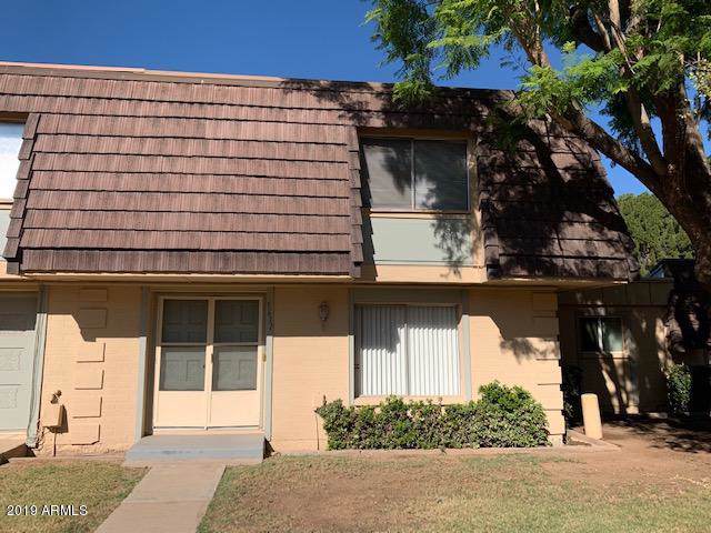 1611 Malibu Drive - Photo 1