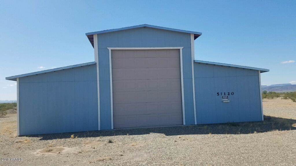 42051 Panhandle Way - Photo 1