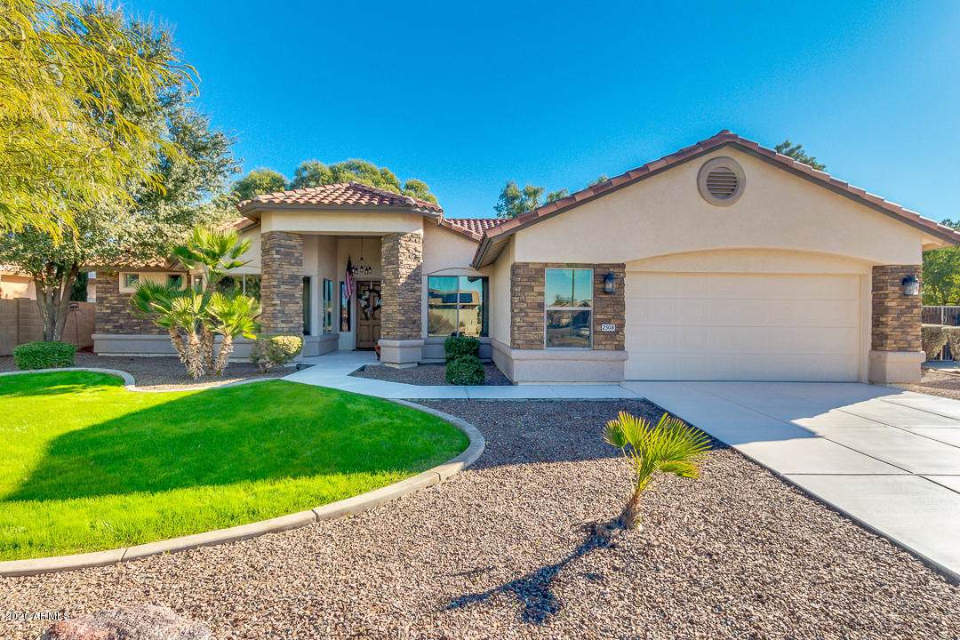 2508 Desert View Lane - Photo 1