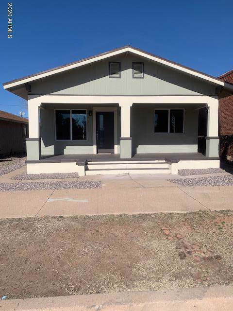 1054 13TH Street - Photo 1