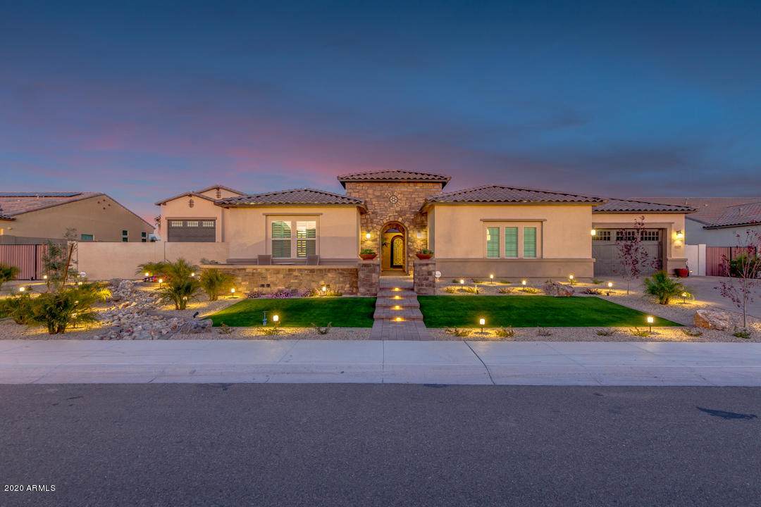 22477 91ST Drive - Photo 1